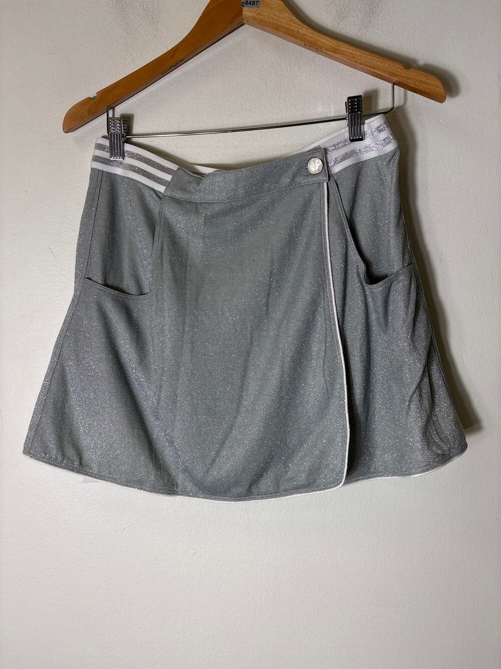 NWT Buru Silver and White Reversible Tennis Skirt Sz M